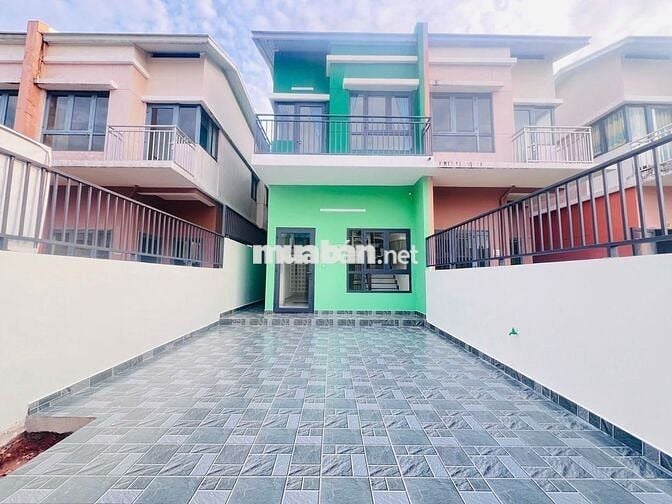 Cho Thuê Nhà nguyên căn 2 tầng, 2PN-2WC gần ĐH Việt Đức - Bến Cát