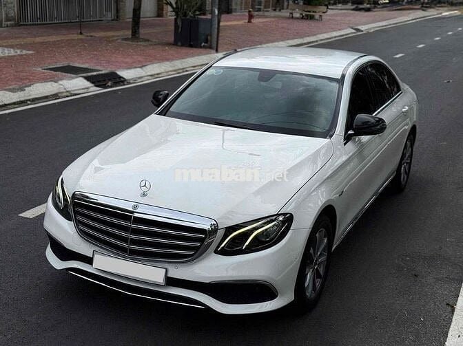 Mercedes Benz E 200 Pre-FL model 2020