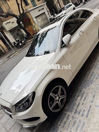 Mercedes Benz C Class 2016 C300 AMG - 50000 km