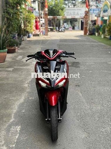 vario đẹp rin êm.bán trả góp.trao đổi xe