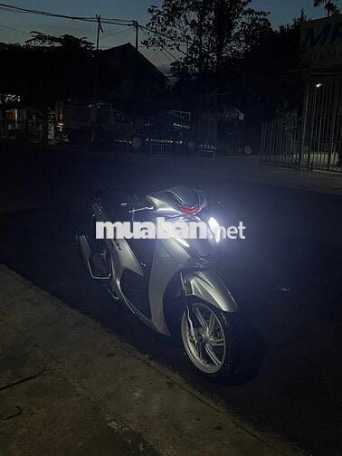 SH 350 cần ra đi nhanh giá nhẹ cho ae chơi