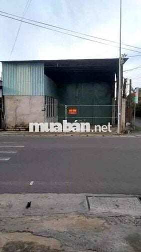 Bán kho xưởng 375m2 - 2 mặt tiền đường thông