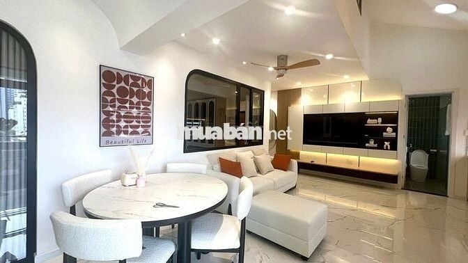 Mở bán căn hộ chung cư 90m2 giá rẻ chạm đấy