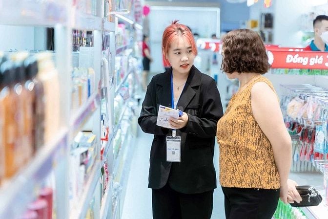 CẦN TUYỂN 2 BẠN BÁN HÀNG TẠI QUẦY HOÁ MỸ PHẨM số 2 trương thị hoa Q12