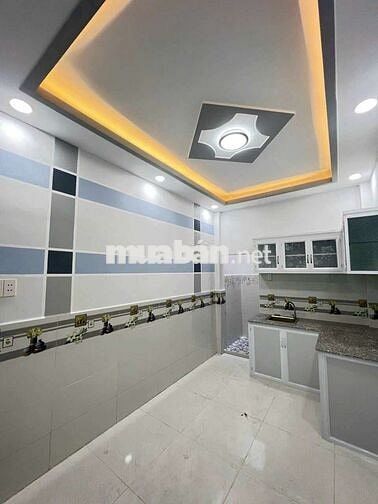 Nhà mới 1 lầu vào ở ngay trương thị hoa Quận 12