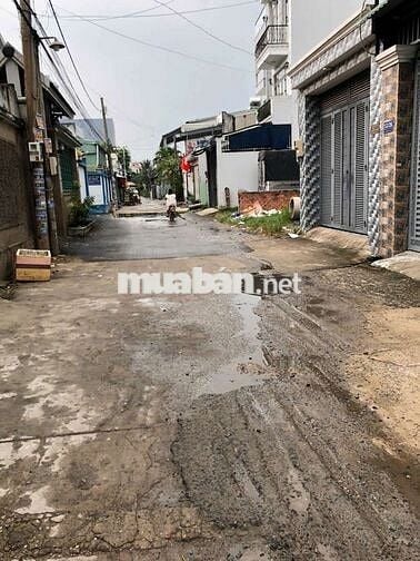 Đất MT đường thông 15 ra t lộc 14. Dt: 5x20=100m2, gần vườn Lài.
