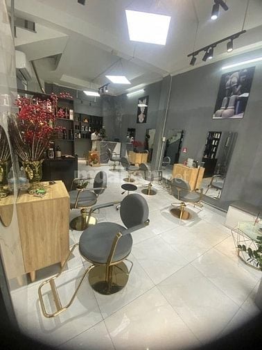 CHÍNH CHỦ BÁN GẤP 5 TỶ9 ĐANG CHO THUÊ BABARSHOP TIỆM HỚT TÓC HD 5 NĂM 
