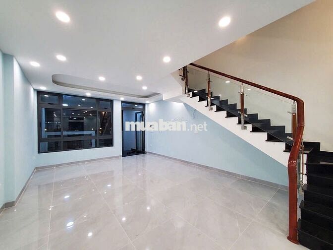 Nguyên căn 5x21m, Hầm 4 tầng (4PN 5WC) ở Vạn Phúc, máy lạnh. Giá 33 tr