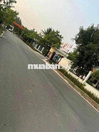 BÁN ĐẤT MẶT ĐƯỜNG DIỆN TÍCH LỚN GIÁ NGỘP