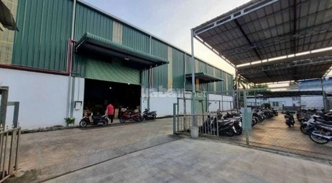 Cho thuê kho 1.035m² Tân Kỳ Tân Quý, Tân Phú, xe container vào tận nơi
