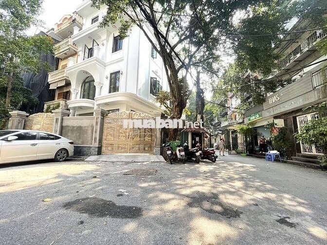 Nhà TT phố Vạn Bảo, Ba Đình có 1-0-2 nhà bán. Giá cực hợp lý -DT rộng