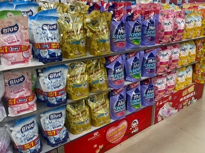 Bách hóa cần gấp 3 nam nữ phụ bán hàng, tại cửa hàng 