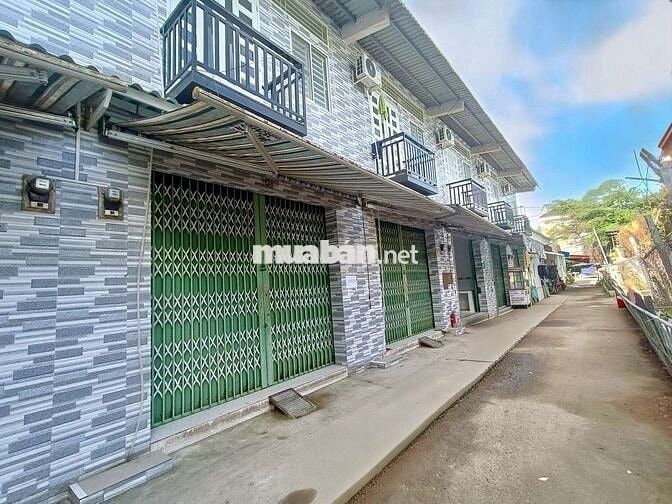 Bán 3 căn trệt lầu cách đường Trần Chiên 20mét