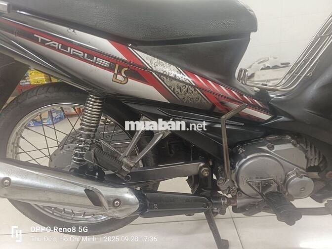 Xe máy Yamaha Taurus màu đen, ít sử dụng