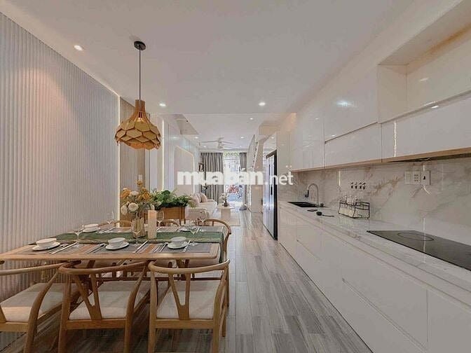 Nhà 3 tầng biển Mỹ Khê Đà Nẵng đường 8m Nguyễn Công Trứ