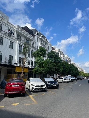 Cho thuê mặt bằng tầng 1 và tầng 2 shophouse Vin Imperia Hải Phòng