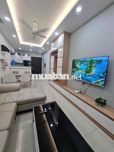 Cho thuê căn hộ 2 pn Celadon city