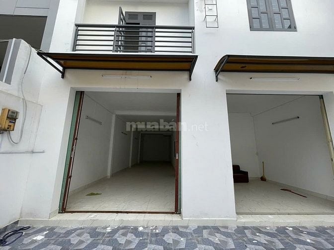 Nhà rẻ Âu Cơ Tân Bình 8M x 20M 165m2 - chỉ 78 triệu/m2 