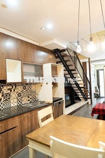 Phố Trạm- Nguyên Căn- 43M×3 Tầng -10 Tr - Full Đồ