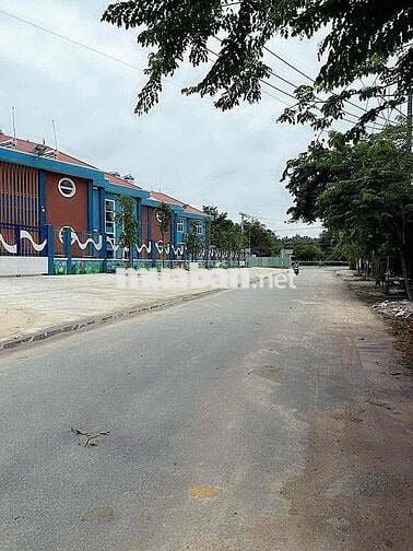 BÁN LÔ ĐẤT TRỤC ĐƯỜNG CHÍNH PHÚ AN, BẾN CÁT, BÌNH DƯƠNG ( HCM )