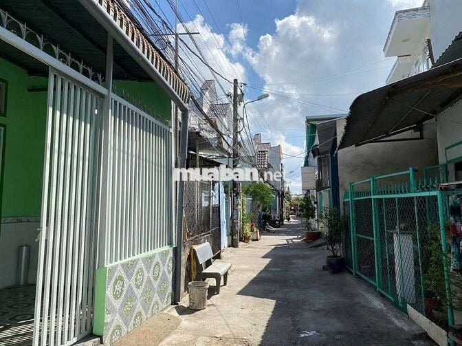 cho thuê nhà mới 4,5 triệu 2 phòng ngủ gần trường tiểu học Hưng Lợi