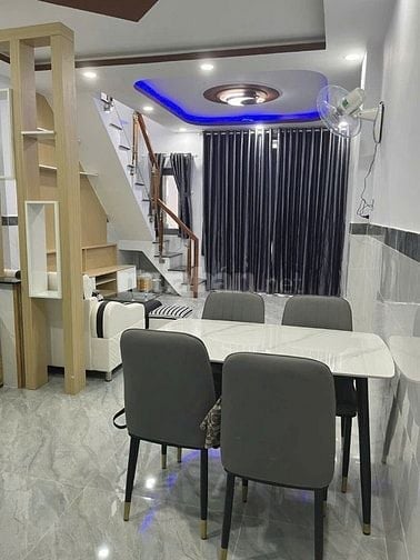 Bán nhà 1 trệt 1 lầu, 2p , 2wc. P. Phước bình, q.9