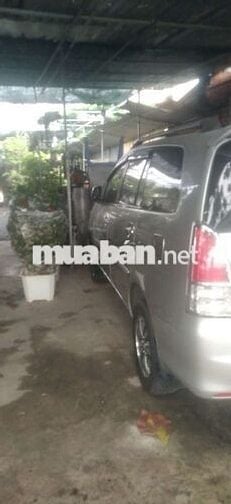 Toyota Innova G 2011 G - 10000 km