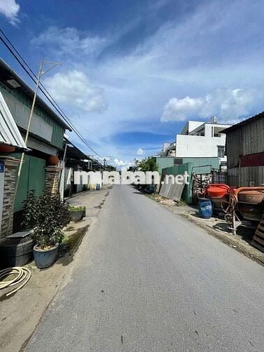 Lô đất mặt tiền đường đẹp kinh doanh buôn bán