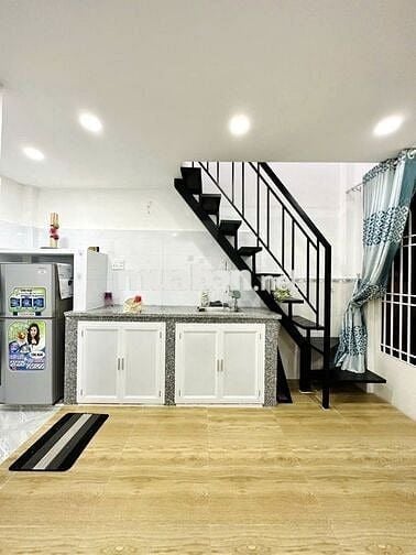 Nhà hẻm 17m2, 1 phòng ngủ, đường Nơ Trang Long, Q. Bình Thạnh