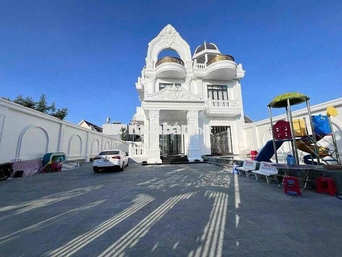 Biệt thự 1 trệt 2 lầu full nội thất đường số 1 Khu cồn khương siêu đẹp
