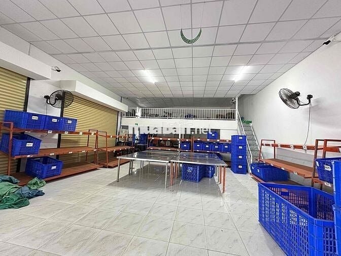 CHO THUÊ kho xưởng KDC Ngân Thuận cách Lê Hồng Phong 50m