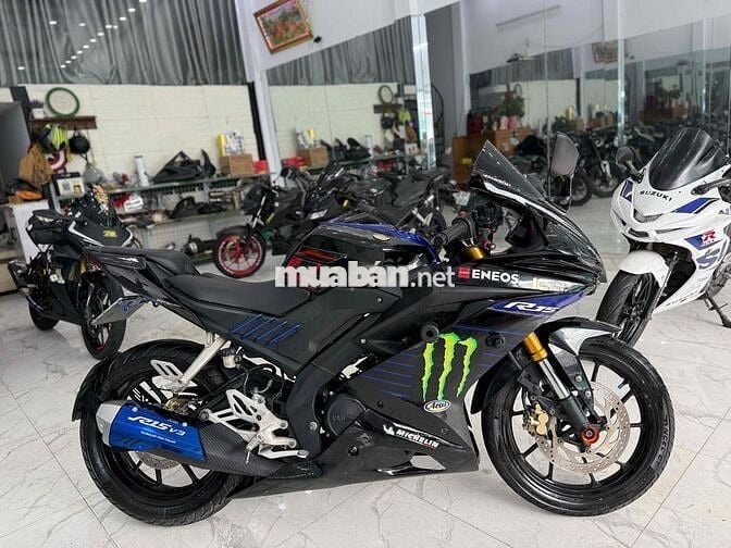 R15v3 Chính chủ bản monter