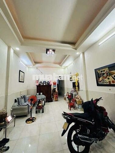 Nhà 4 tầng , gò dầu tân quý (4m x 15m)