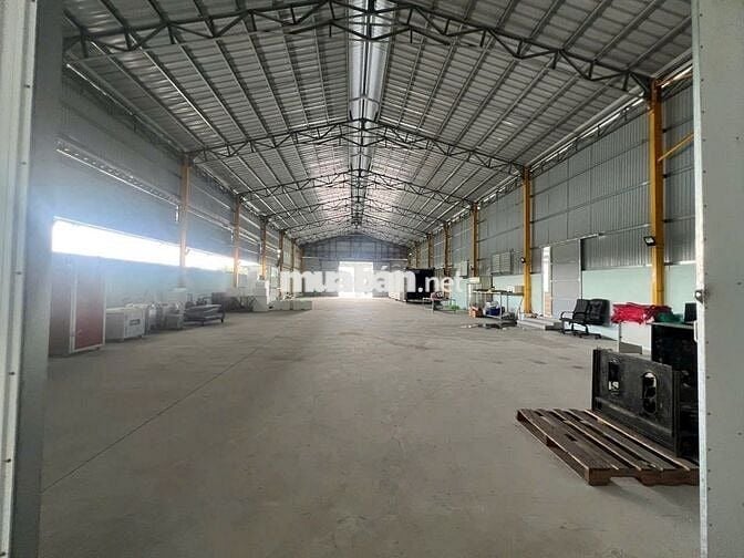45K/M2 MẶT TIỀN QL1A CHO THUÊ VỪA NHÀ VỪA KHO XƯỞNG 1575m² LONG AN
