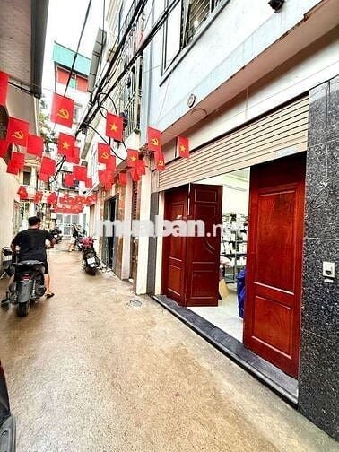 BÁN NHÀ DÒNG TIỀN HỒ TÙNG MẬU 37M.4T.MT 3,5M.GIÁ 7T950