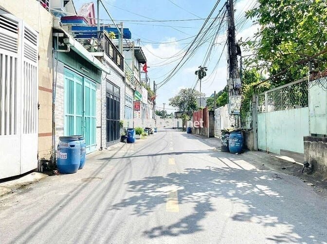 Bán nhà mặt tiền nhựa thông kinh doanh phường dĩ an - tp hcm