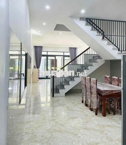 Cho thuê nhà 3 tầng đường Cồn Dầu 14