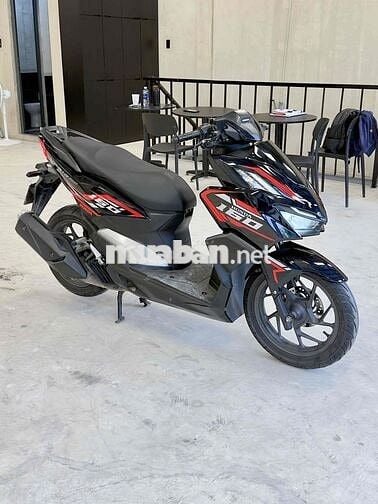 Cần bán Honda Vario 160 – Đăng ký 2023, biển HCM