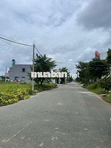 Cần tiền sử dụng việc gia đình Bán gấp lô đất ở xã Mỹ Hạnh Đức Hòa