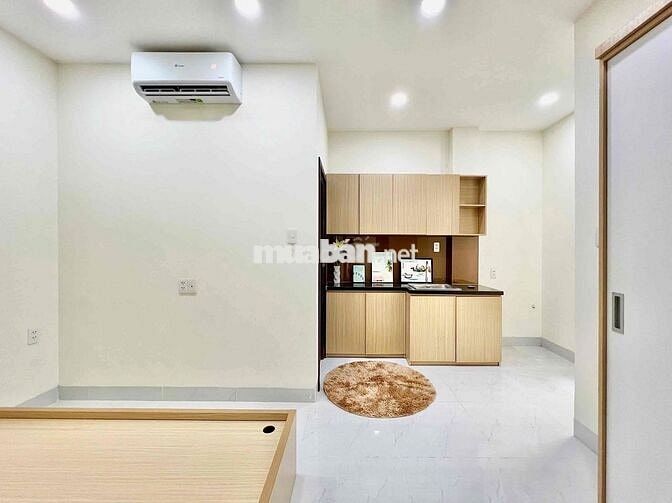 Căn Hộ full nội thất ngay Trục đường Phạm Văn Đồng