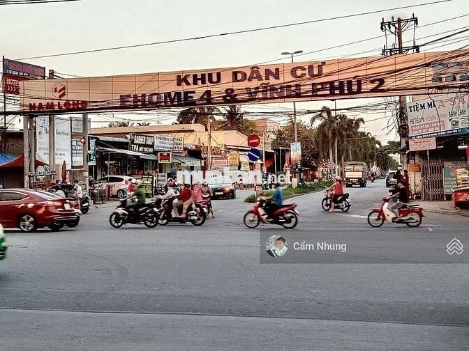 Bán tầng trệt chung cư Ehome 4 block C2