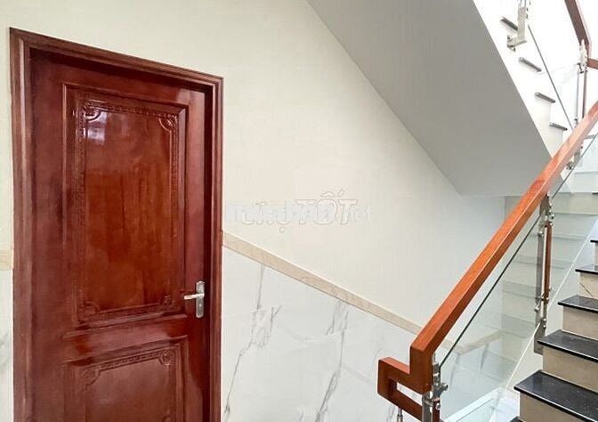 BÁN NHÀ 3 TẦNG – HẺM NHỰA GẦN MẶT TIỀN PHAN VĂN HỚN, Q.12