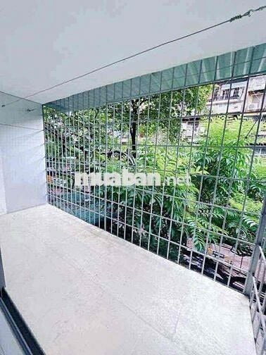 Nhà Tập Thể Thành Công, Ba Đình  NHÀ ĐẸP - FULL NỘI THẤT - 5 PHÒNG NGỦ
