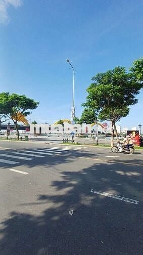 🔥 BÁN LÔ ĐẤT VÀNG – VỊ TRÍ ĐẮC ĐỊA, 2 MẶT TIỀN KIỆT - ĐÀ NẴNG.