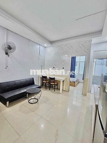 CĂN 1 PHÒNG NGỦ 30M2 - NGAY CÔNG VIÊN HOÀNG VĂN THỤ