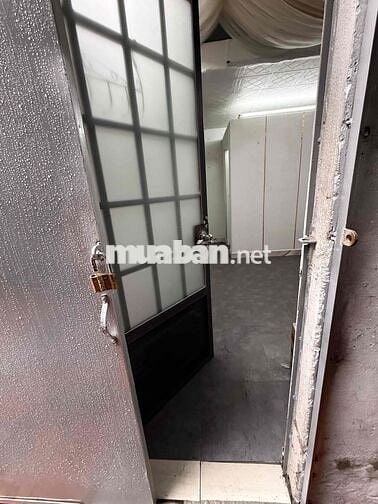 Mới tân trang lại phòng cần cho thuê