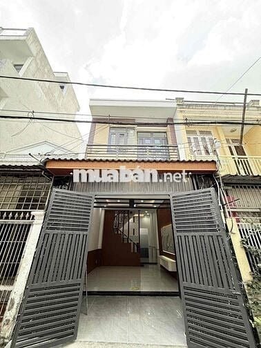 NHÀ MỚI SHR CHÍNH CHỦ VỊ TRÍ ĐẸP TTH