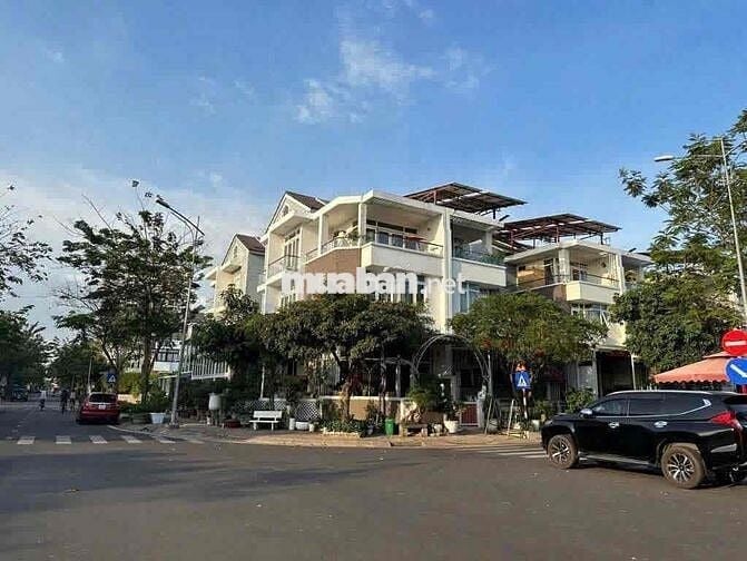 chính chủ Cho thuê biệt thự KDC Jamona Golden Silk , có hàm, nhà mới
