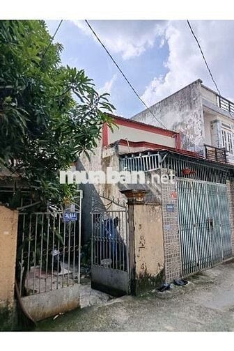 Bán gấp nhà 60m2(4x15m) đường xe tải Huỳnh Thị Hai. Giá chốt cực sốc.