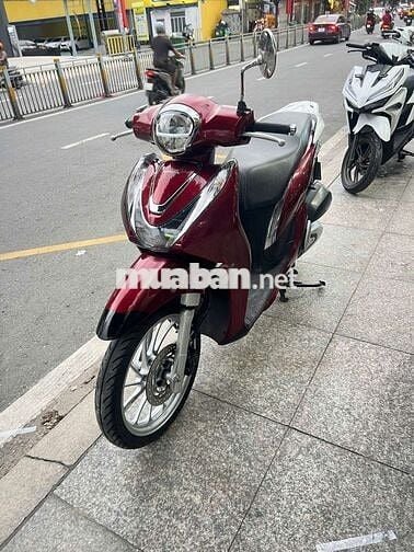 Honda SH mode 2022 mới 90% Bstp chính chủ